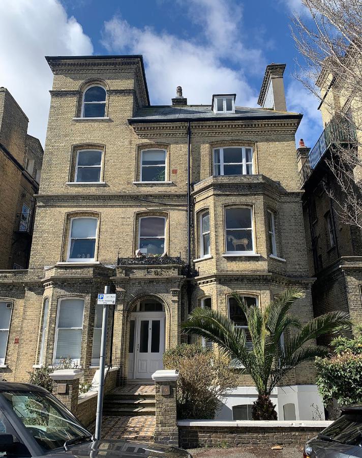 Vibrant Bohemian Seafront Flat Lägenhet Brighton Exteriör bild